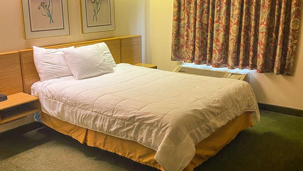 Oyo Hotel Lincoln Airport Ne, Hwy 80 Номер фото