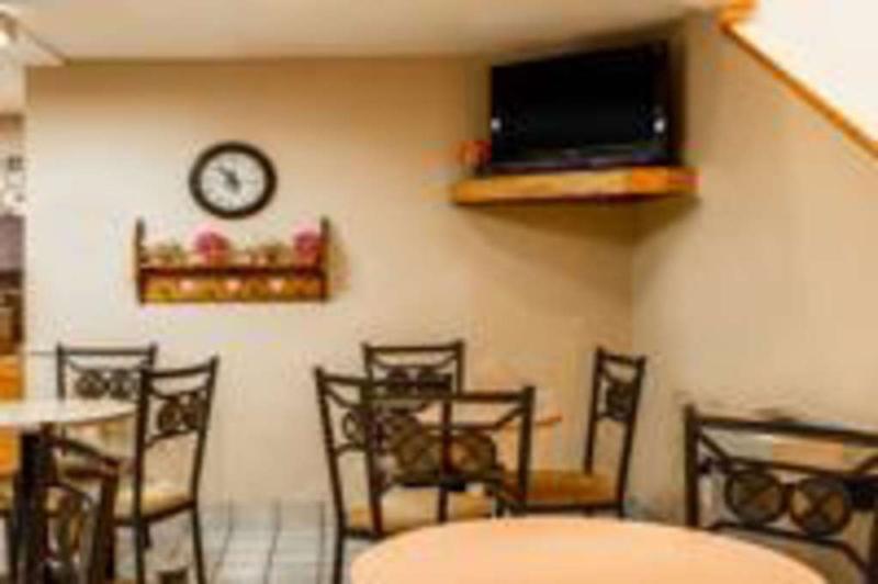Oyo Hotel Lincoln Airport Ne, Hwy 80 Екстер'єр фото